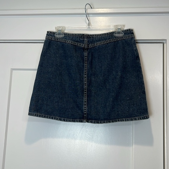 American Eagle Outfitters Blue A-line Mini Skirt size 6. In perfect condition! - Picture 3 of 5